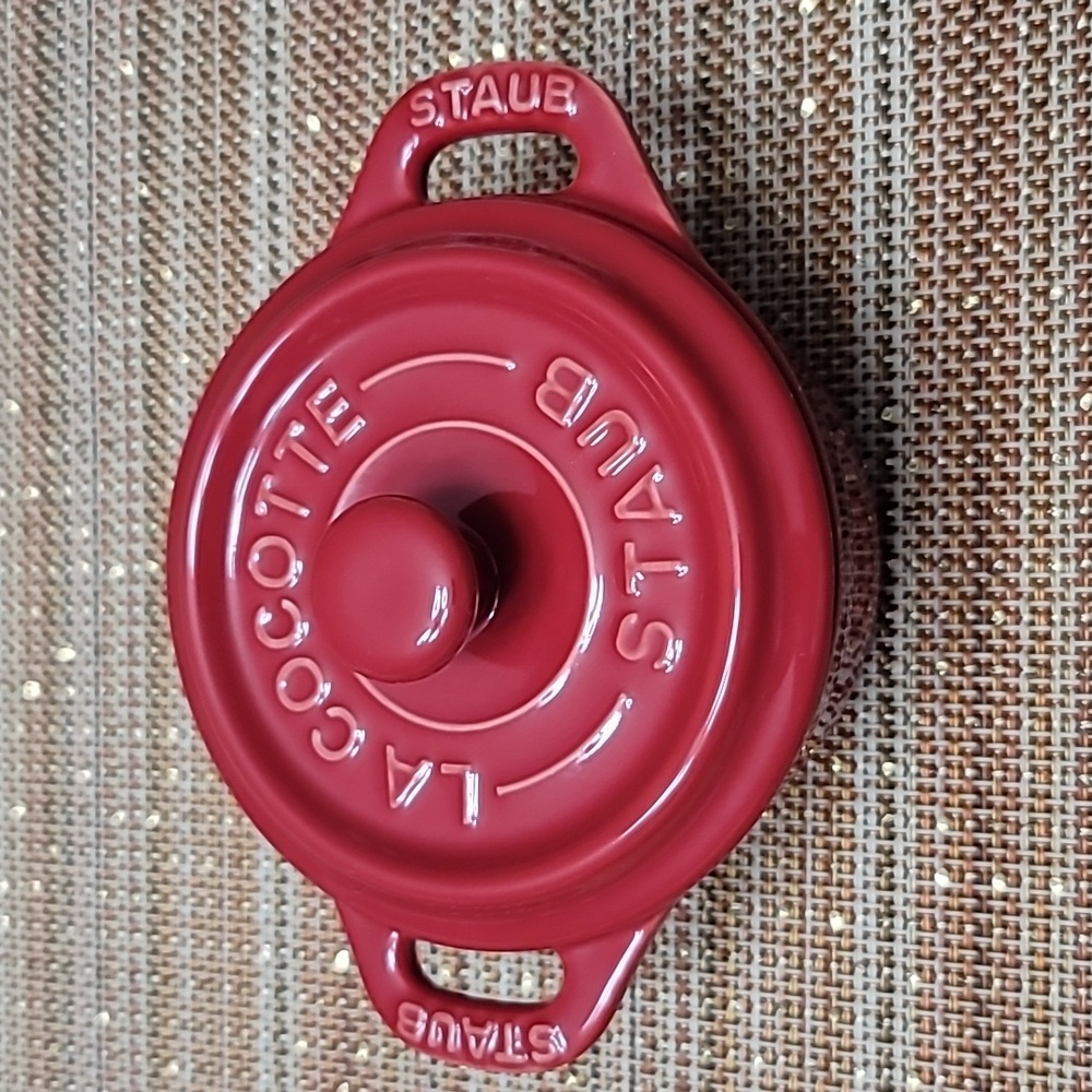 COPY - STAUB Ceramic Red 10cm Mini Round Cocotte, NWOT